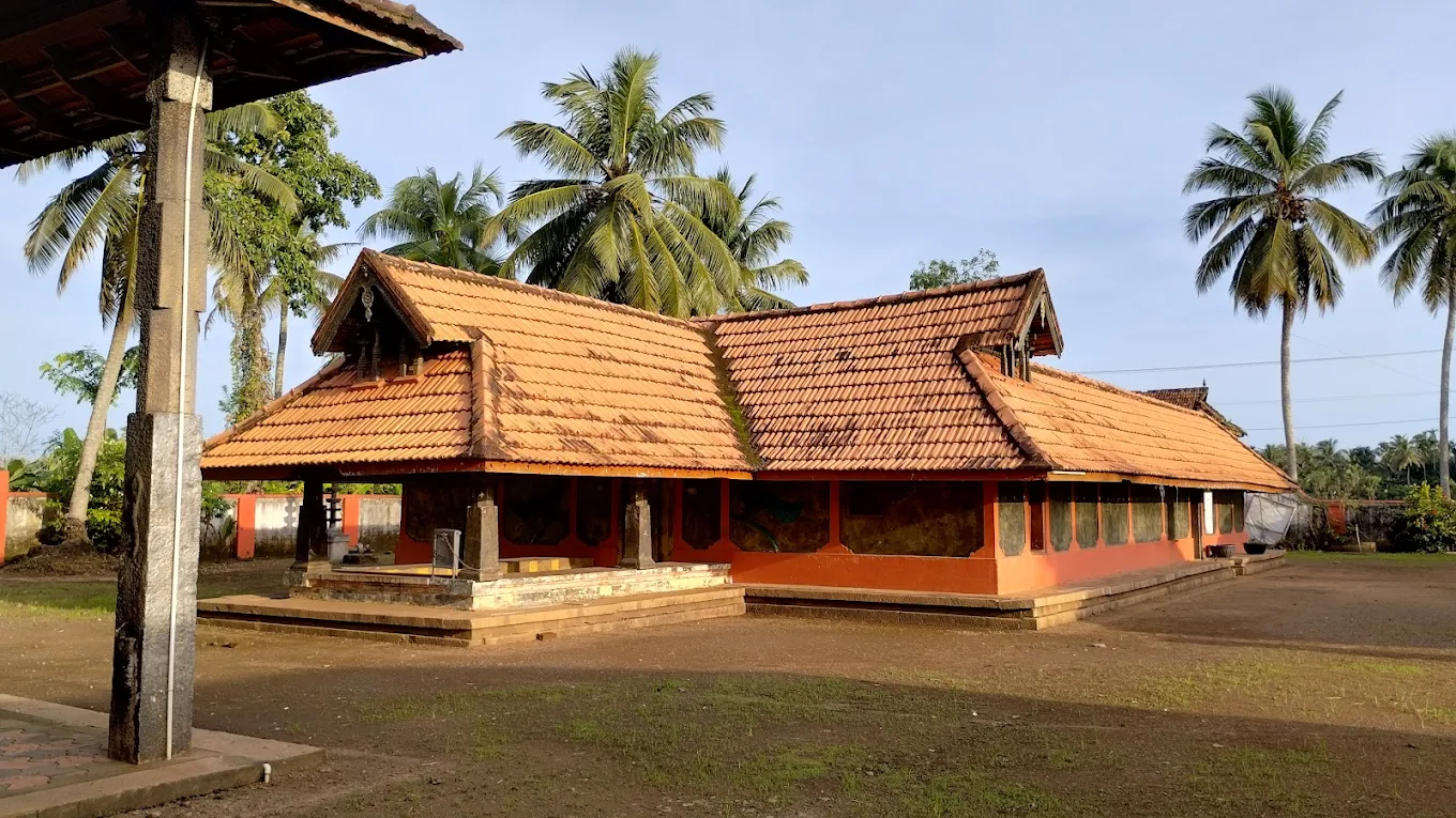 Kochu Kodungalloor Kavu Devi Temple