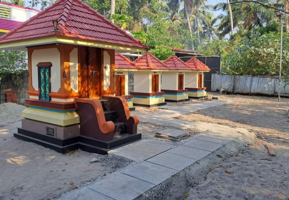 Images of Alappuzha Chettikulangara Devi Temple