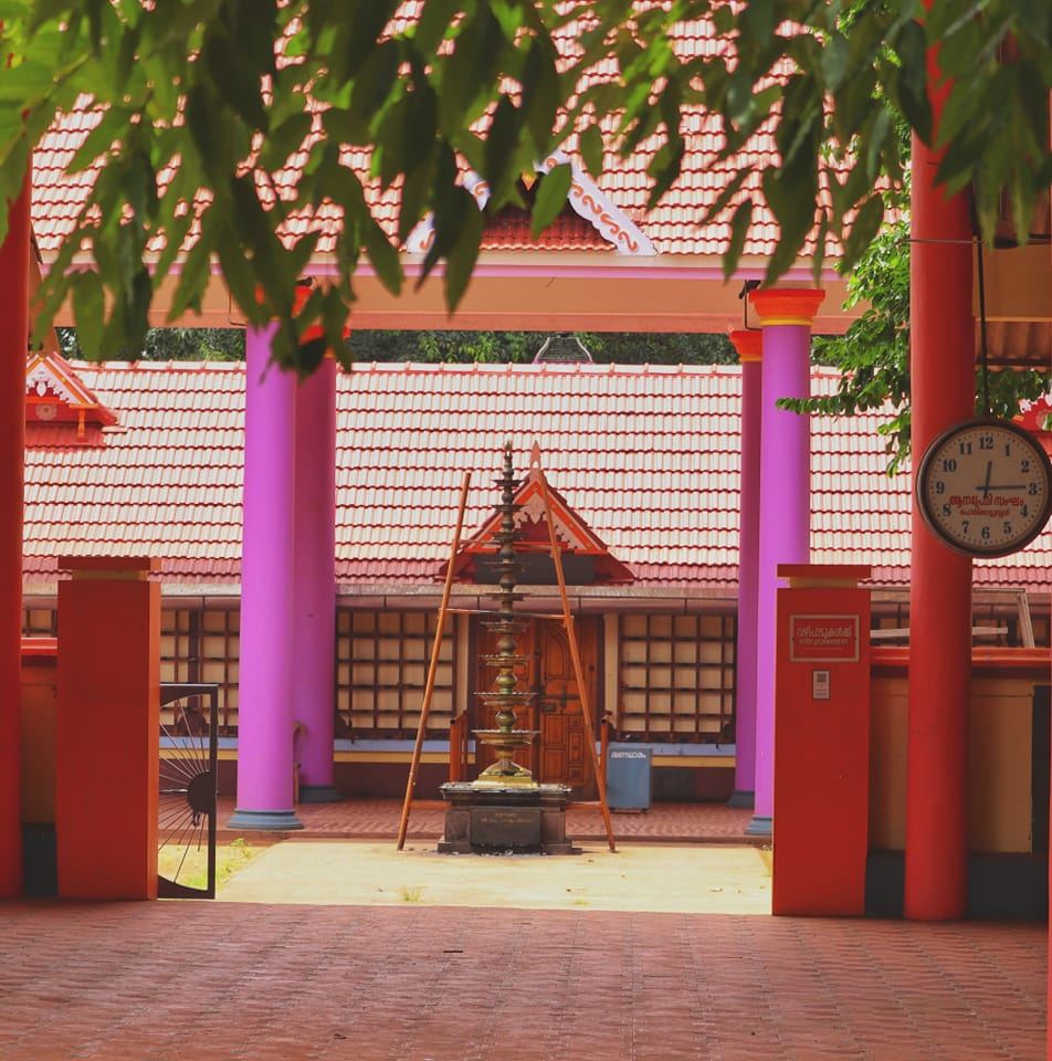 Poickattussery Sreekurumbakkav Bhagavathy 