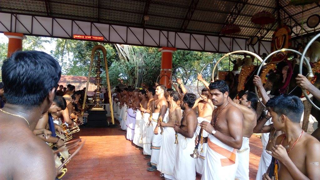 Images of Ernakulam  Vettikavu Bhagavathi Temple 