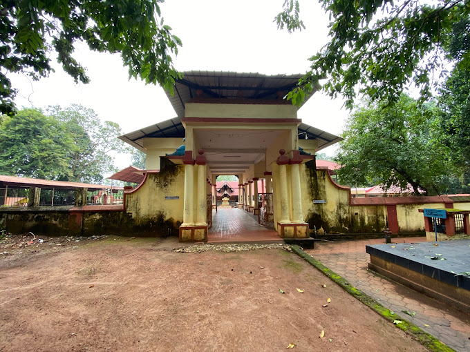 Sasthamcotta Sree Dharma Sastha Temple Kollam