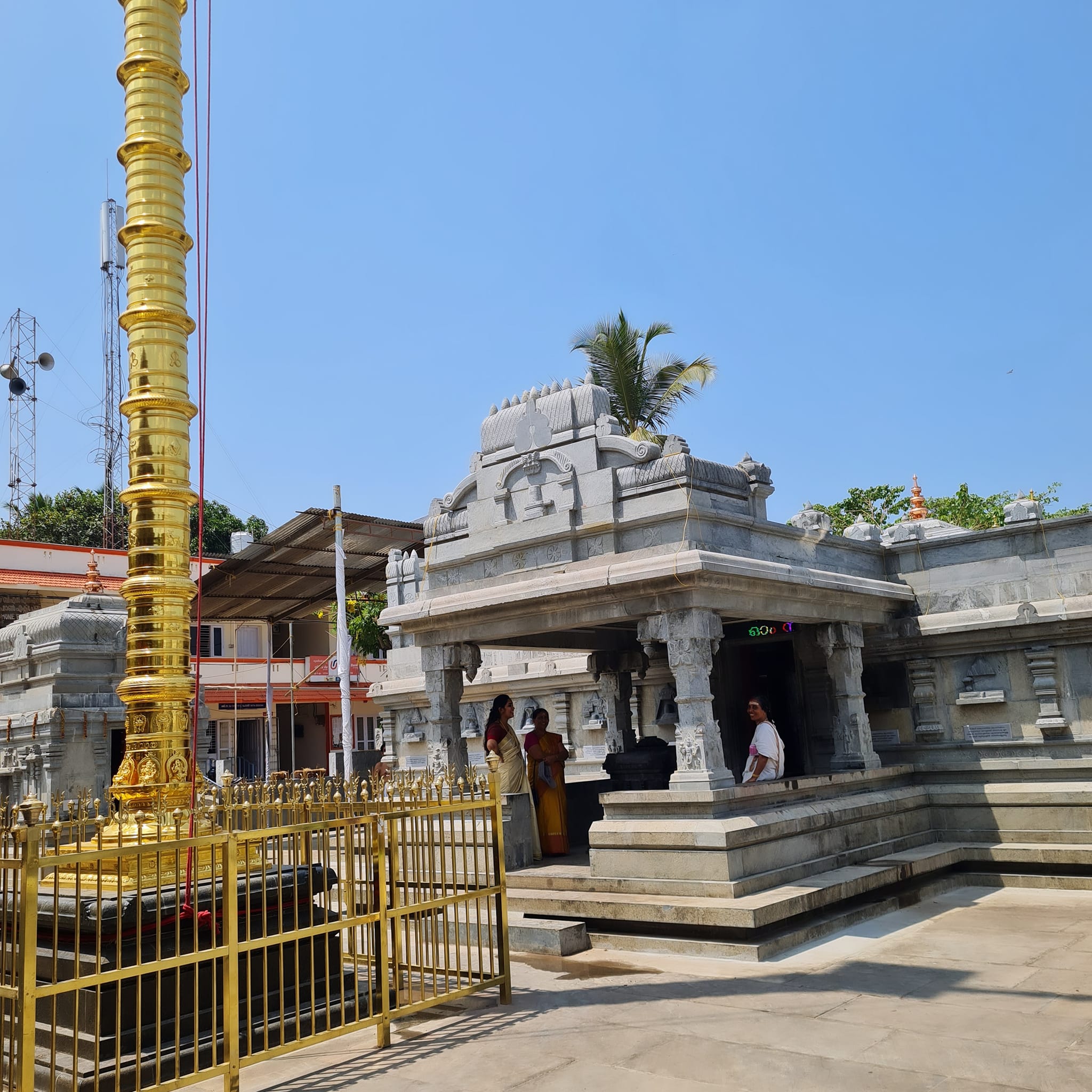 Cheriazheekal Kaashivishwanatha Temple