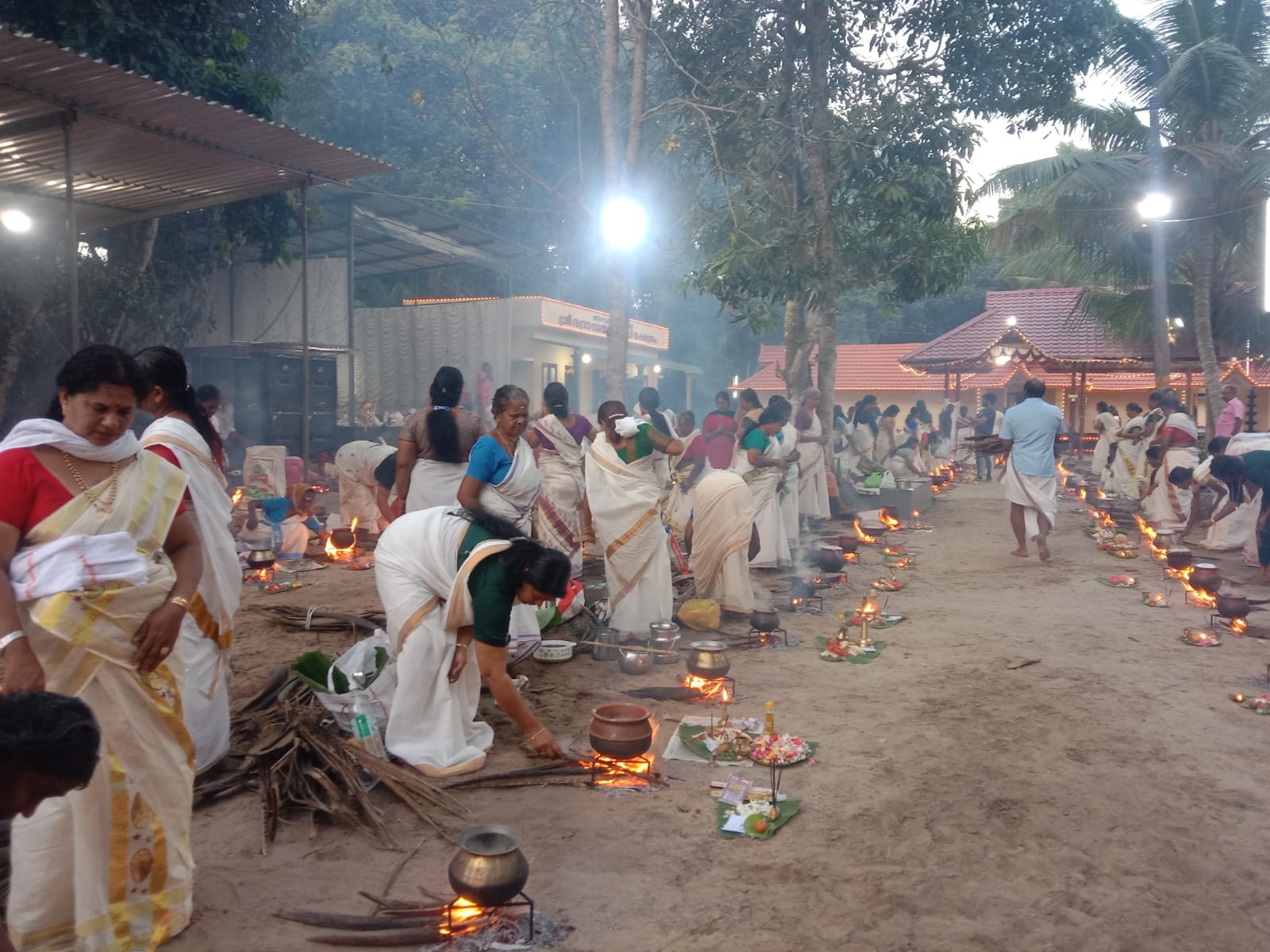 Ponvelikkavu Sree Bhagavathi is an Shakthi devi in Hinduism