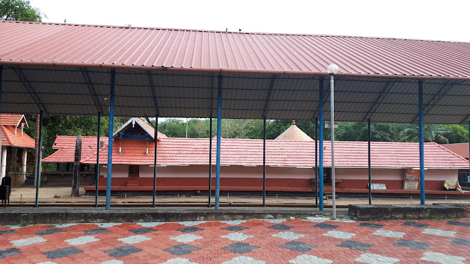 Images of wayanad Ponvelikkavu Devi Temple