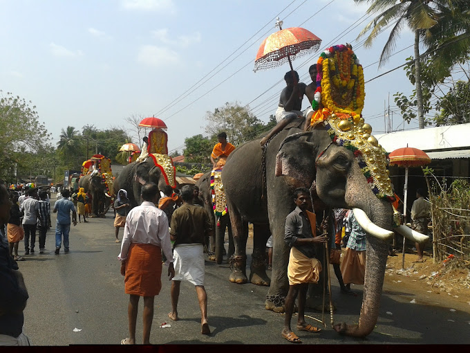 Ponvelikkavu Sree Bhagavathi is an Shakthi devi in Hinduism