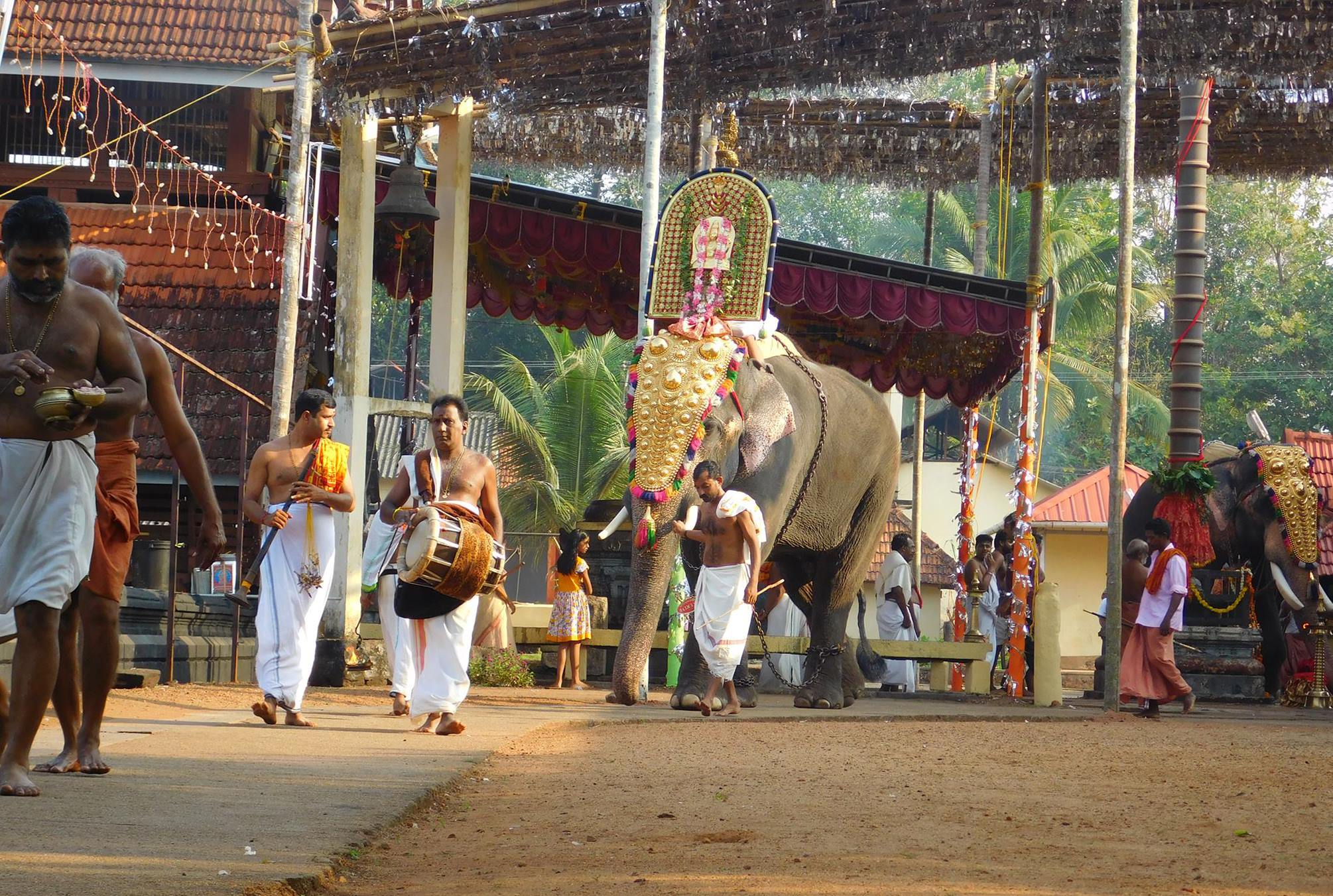 Vazhappally Maha Siva Temple is an Shakthi god in Hinduism
