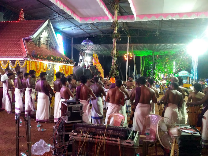 Images of Kottayam Vishnupuram Mahavishnu Temple