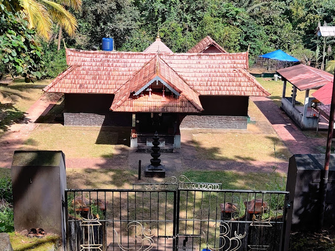 Chettikulangara Sree Bhagavathi Temple Kottayam Dresscode