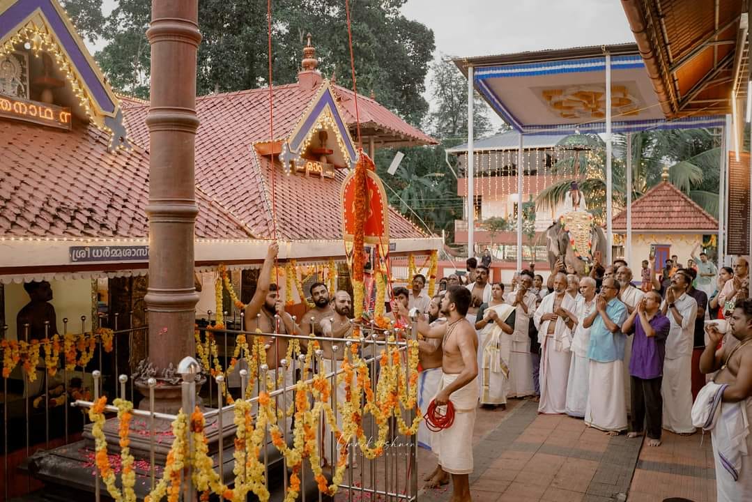 Chettikulangara Sree Bhagavathi is an Shakthi devi in Hinduism