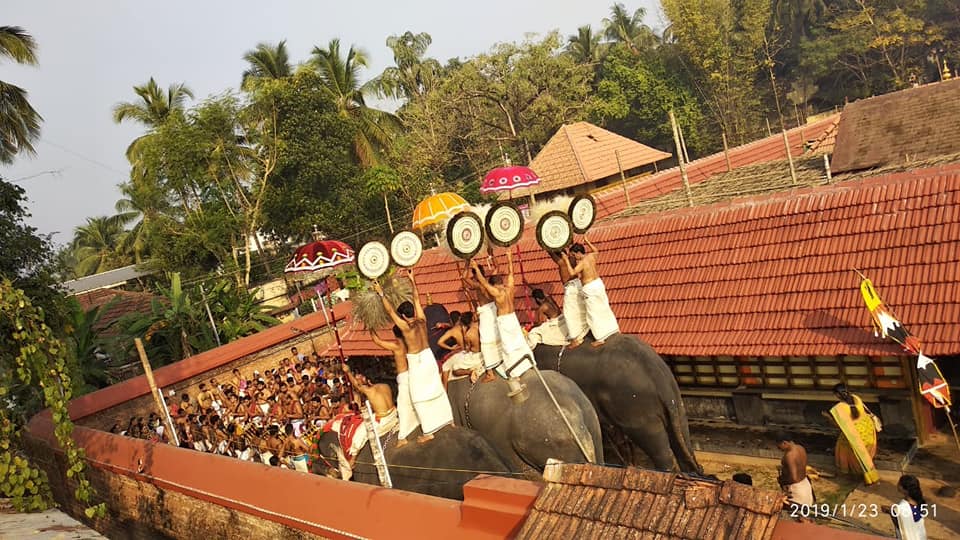 Valayanad Devi Temple Kozhikode Dresscode
