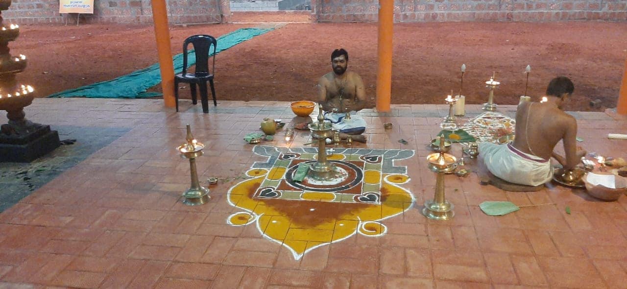 Chettikulangara Sree Bhagavathi Temple Kozhikode Dresscode