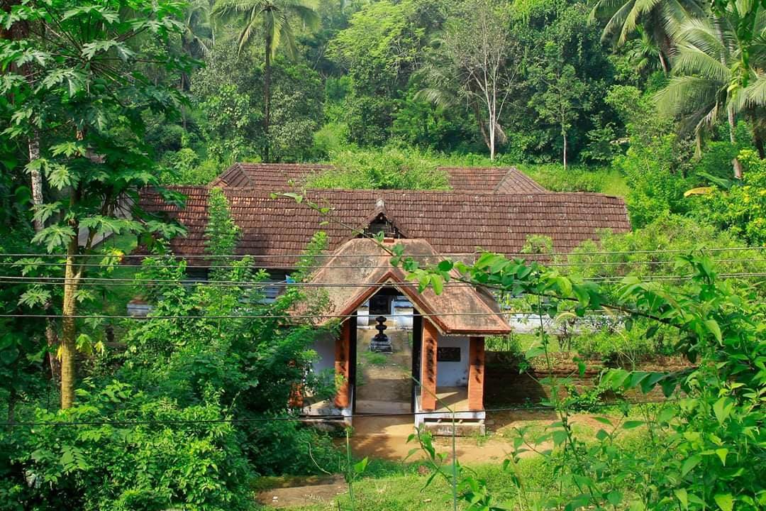 Valapuram Kavil Bhagavathi Temple 