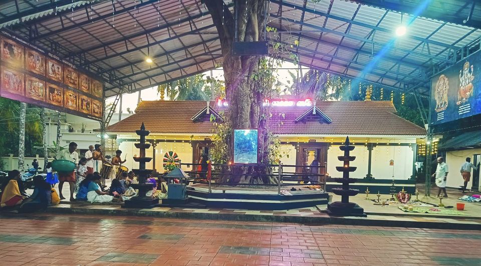 Puzhampram Sree Andithodu Bhagavathi Temple