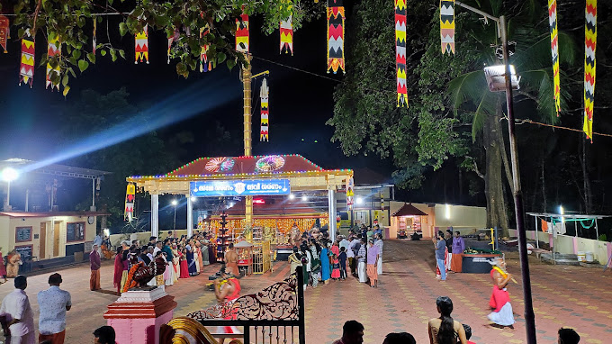 Images of Palakkad Chettikulangara Devi Temple