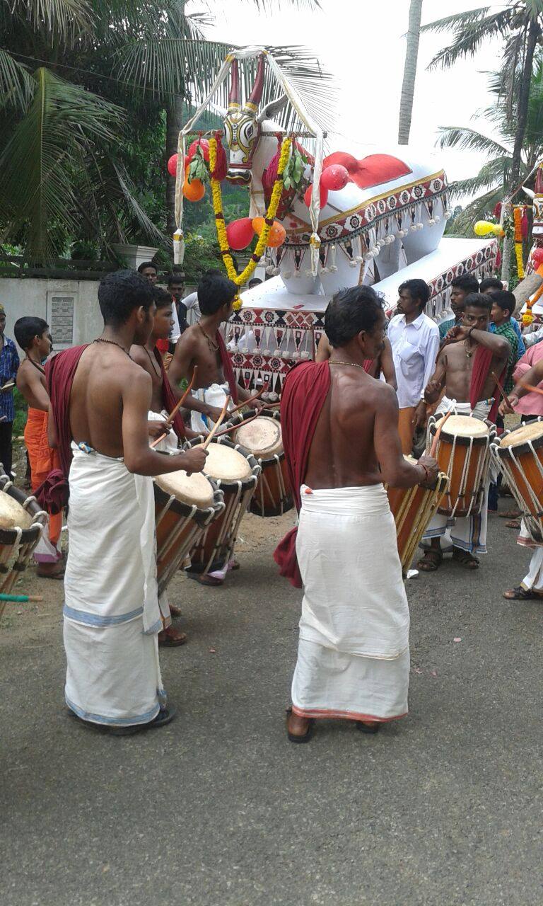 Images of pathanamthitta Ponvelikkavu Devi Temple