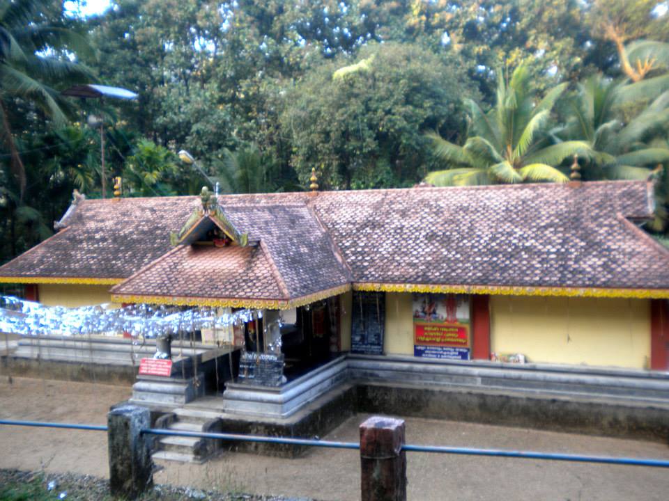 Ponvelikkavu Sree Bhagavathi Temple pathanamthitta