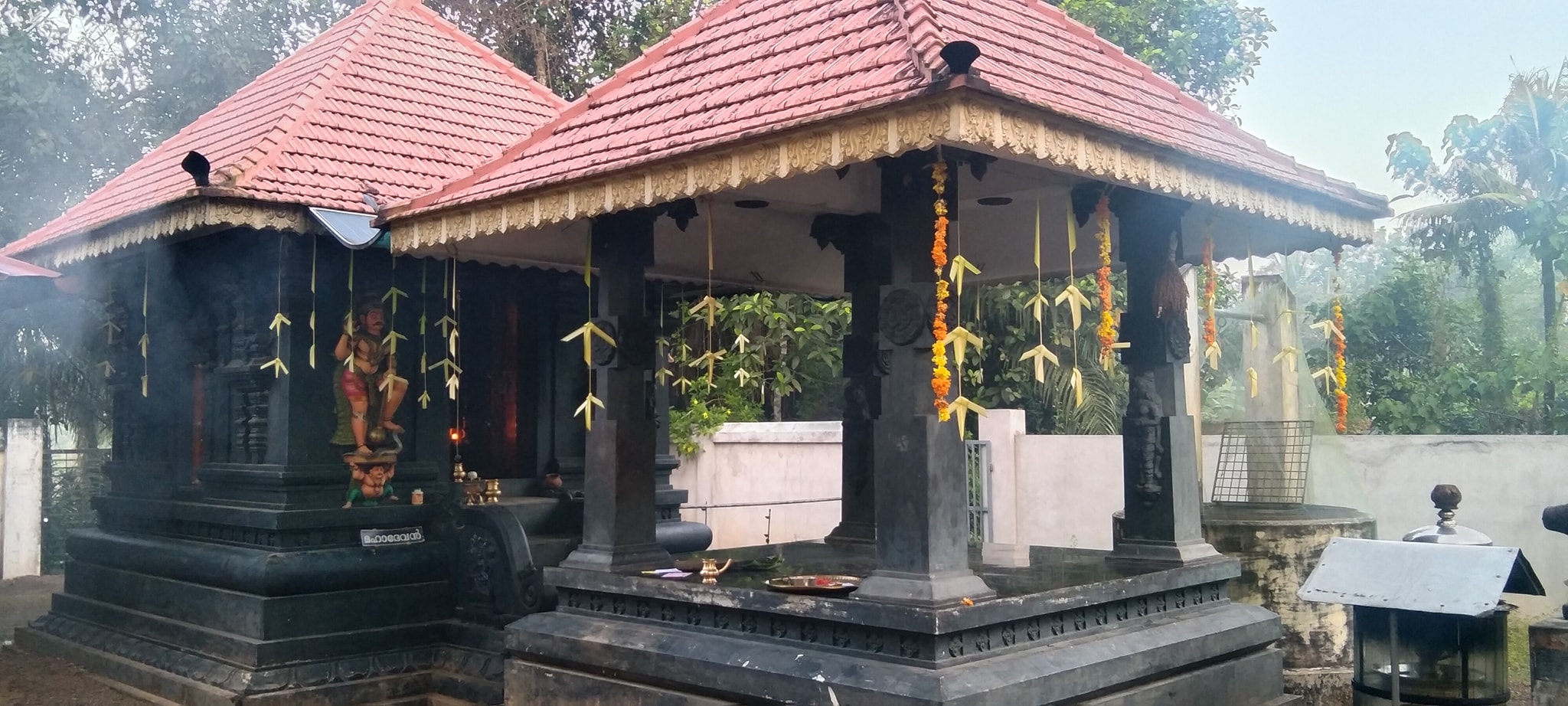 Ponvelikkavu Sree Bhagavathi is an Shakthi devi in Hinduism