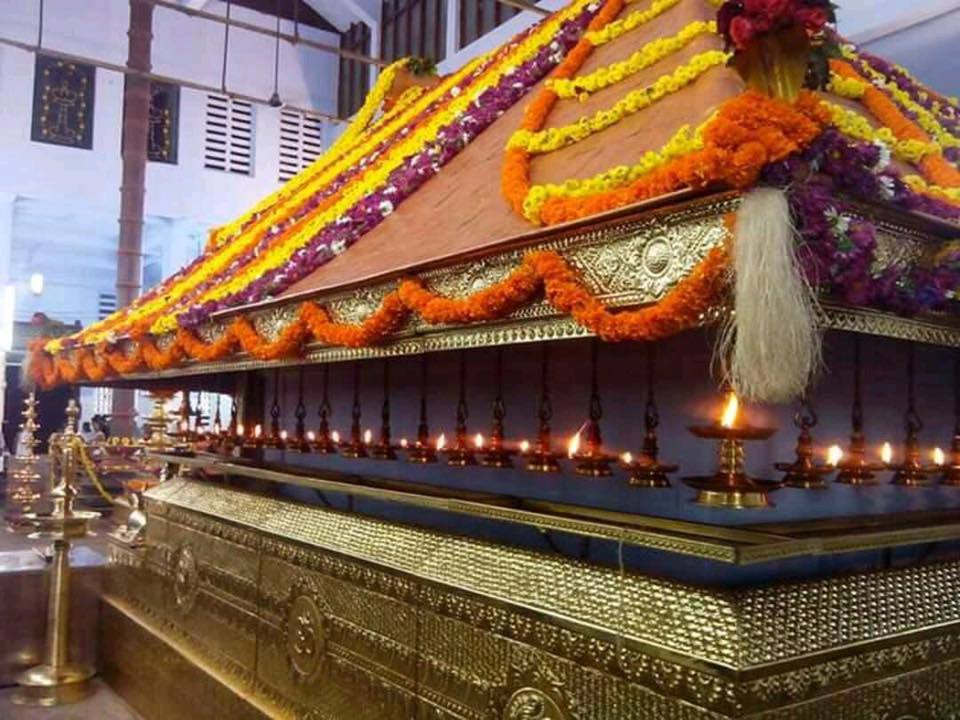 Parassinikadavu muthappan temple theyyan ritual kannur