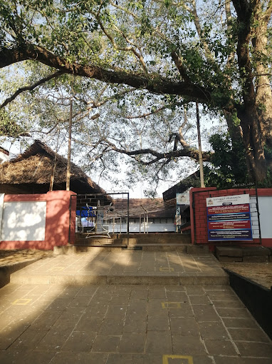 Chowalloor Shiva Temple inside view