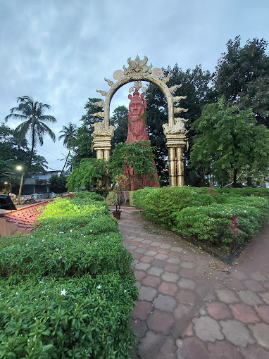 Guruvayoor Sree Krishna Swamy Temple inside view