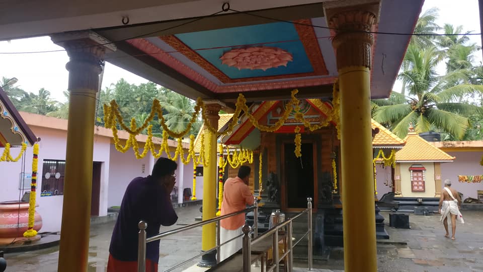 Images of wayanad kumaramangalam muruga Temple