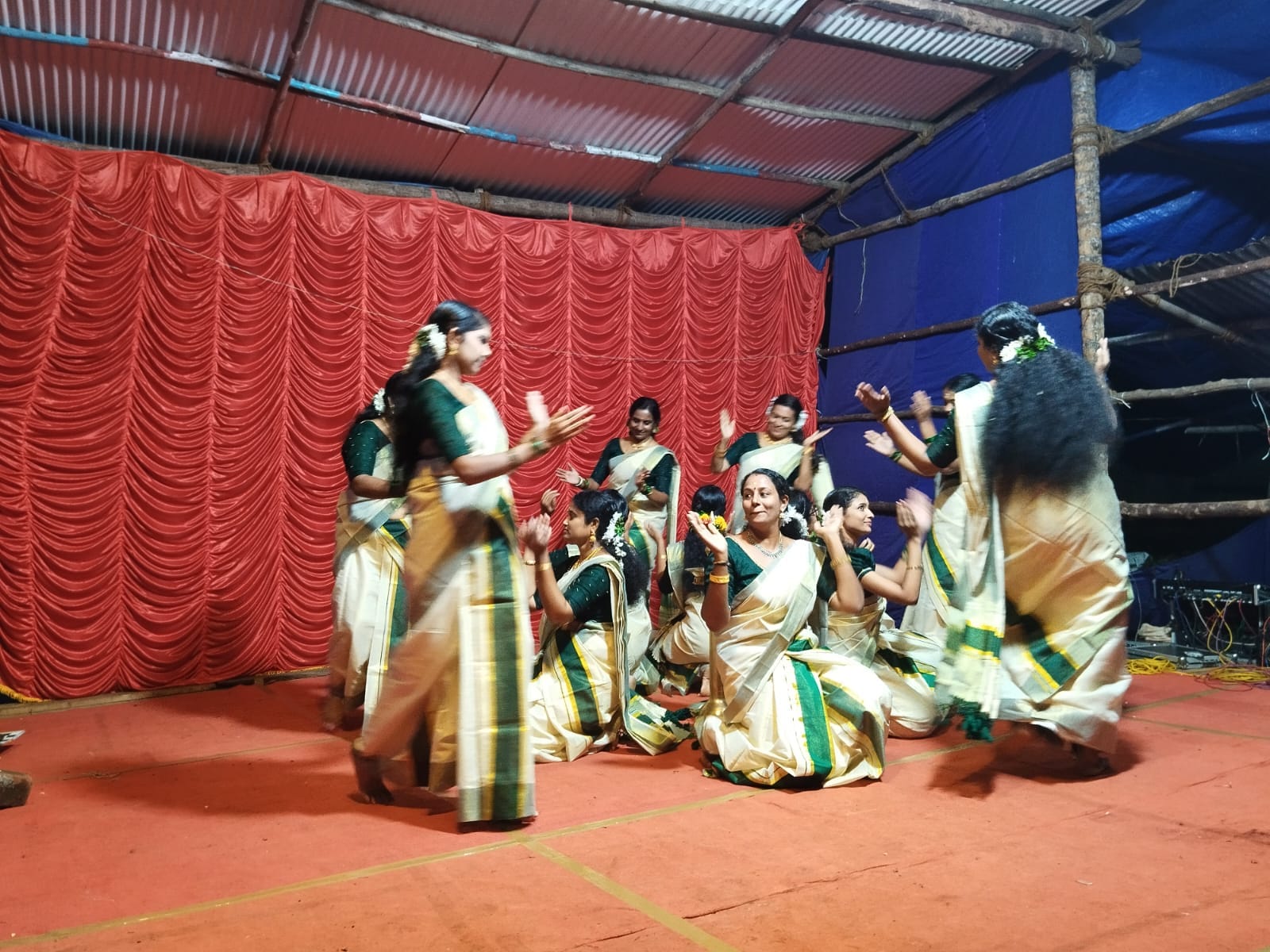 Chettikulangara Sree Bhagavathi Temple Alappuzha Dresscode